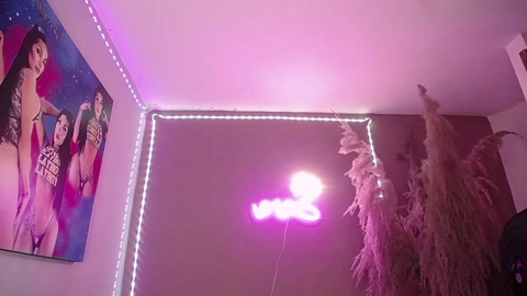 kittyhotts  12-02-2023